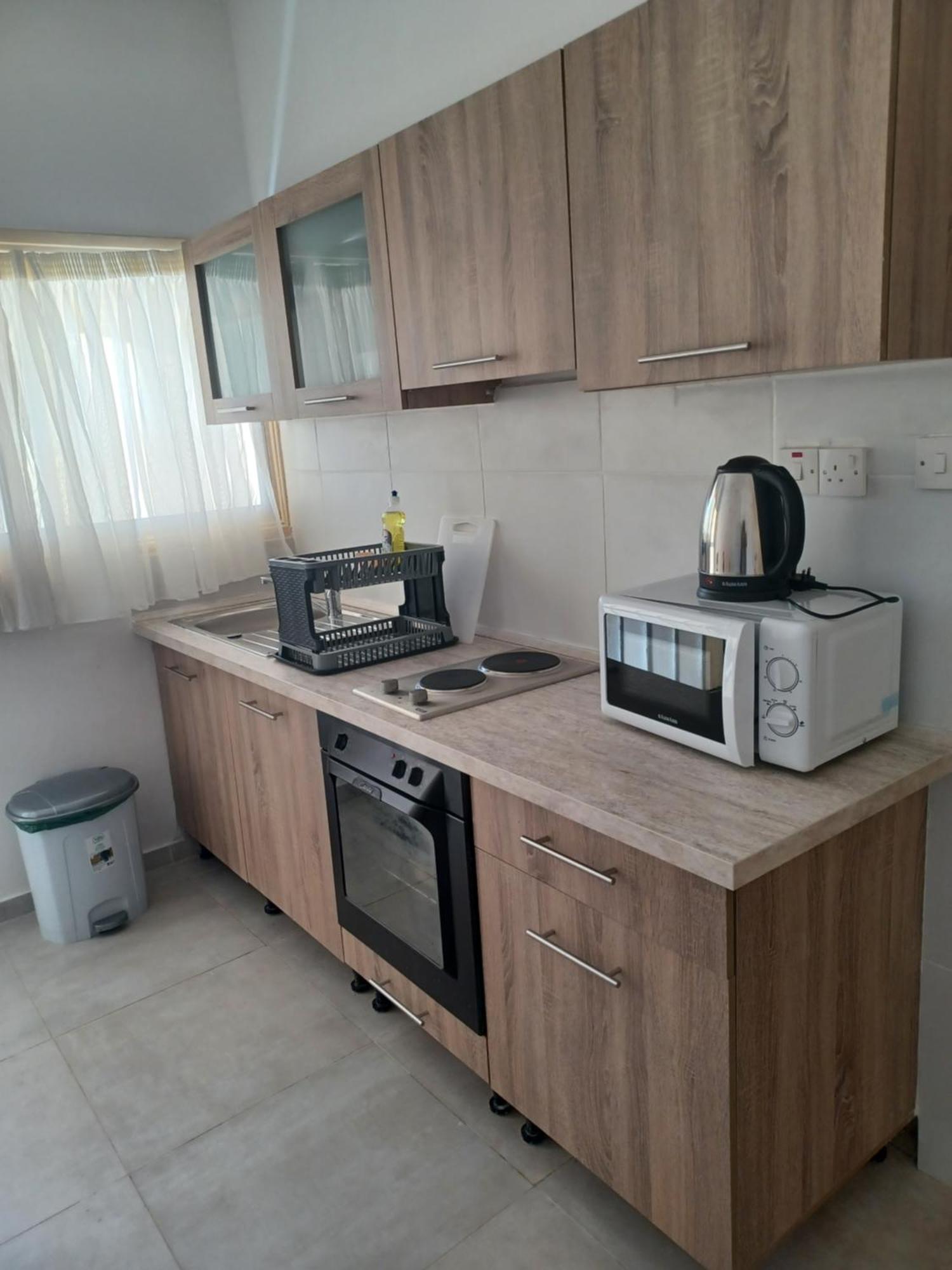 Terpsichore Holiday Apts ลิมาซอล ภายนอก รูปภาพ