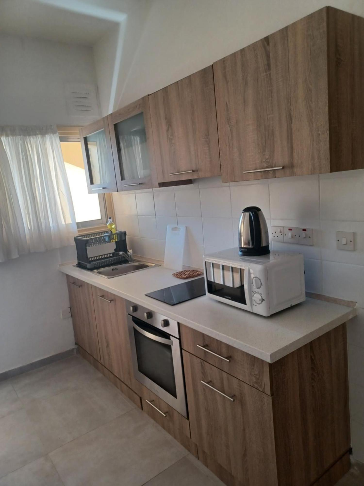 Terpsichore Holiday Apts ลิมาซอล ภายนอก รูปภาพ