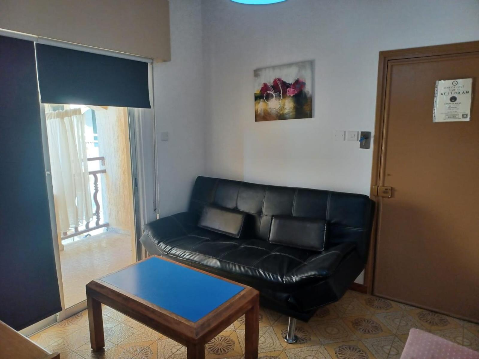 Terpsichore Holiday Apts ลิมาซอล ภายนอก รูปภาพ
