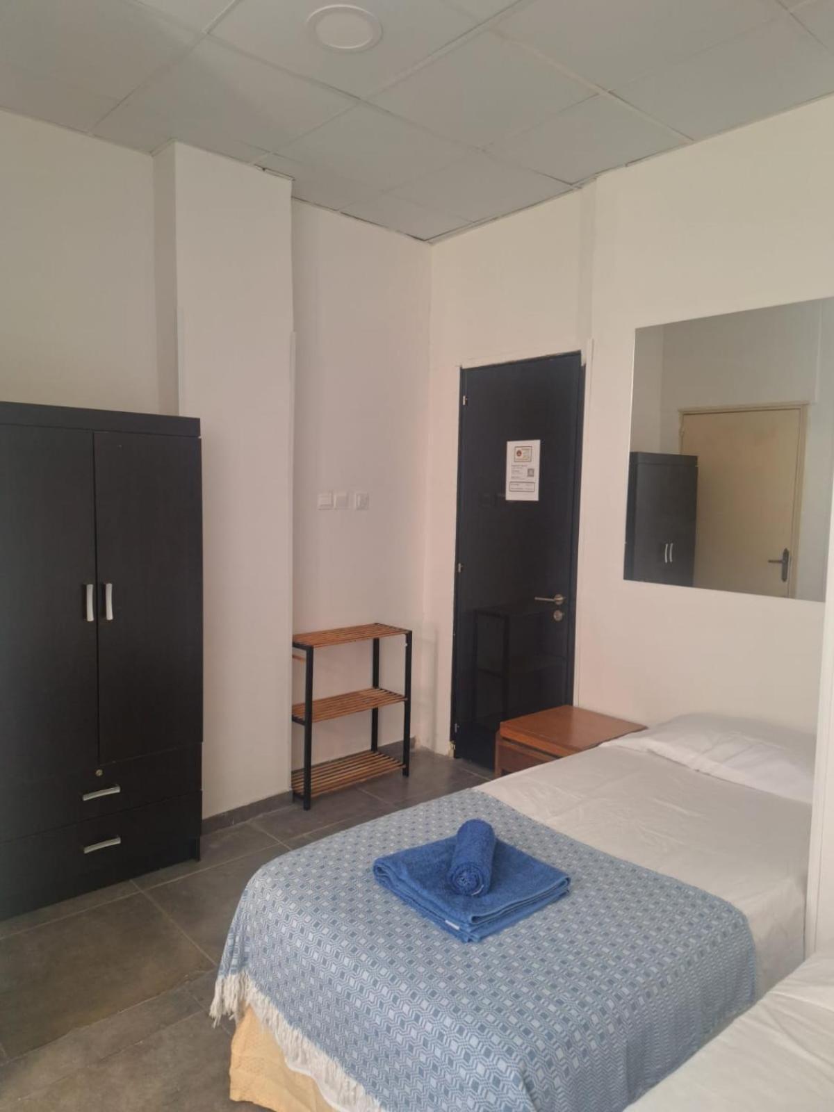 Terpsichore Holiday Apts ลิมาซอล ภายนอก รูปภาพ